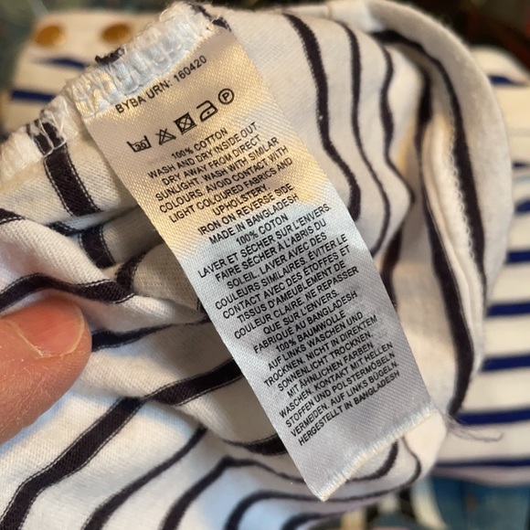 PRETTY HEART TOP💗 - Picture 6 of 6